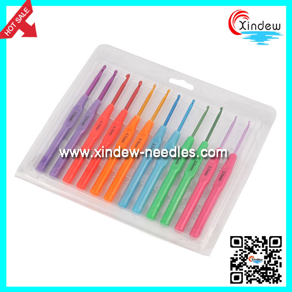 Plastic Handle With Aluminum Hook Crochet Hook Kit